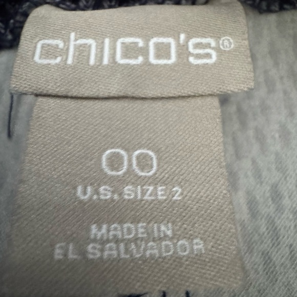 Chico's Bundle of 2 pair of pull on shorts. Chico’s Size 00, US Size 2 Blue - Picture 5 of 14